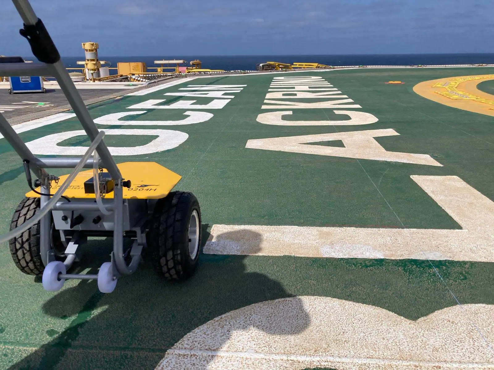 Essai d'adhérence de la surface d'un héliport